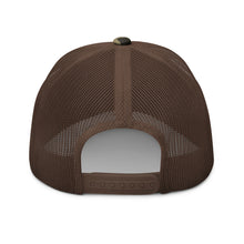 Load image into Gallery viewer, Woodwrx Camouflage trucker hat