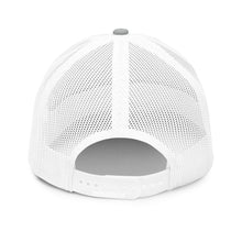 Load image into Gallery viewer, Woodwrx Richardson 112 Trucker Cap