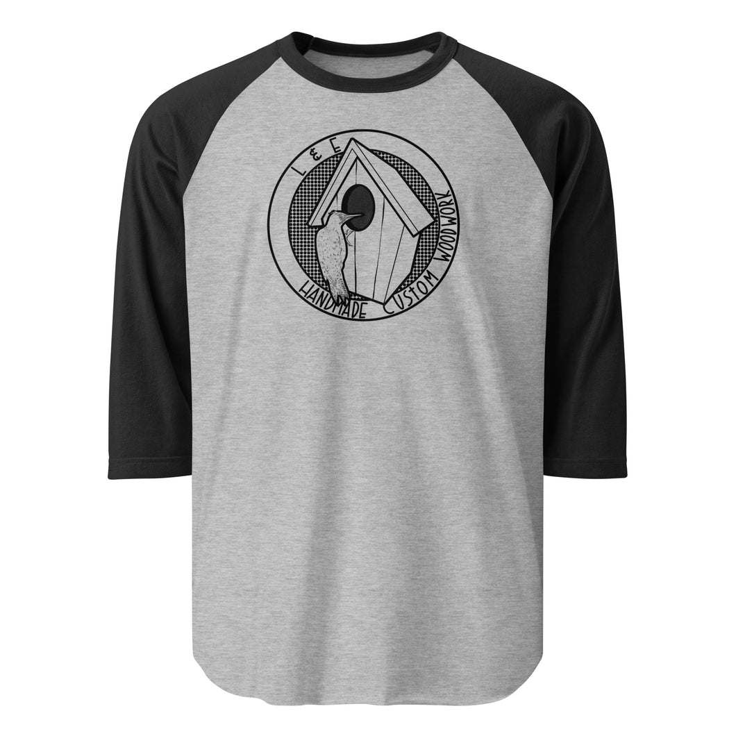 3/4 sleeve raglan shirt