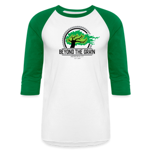 Beyond the Grain Raglan 3/4 Sleeve T-Shirt - white/kelly green